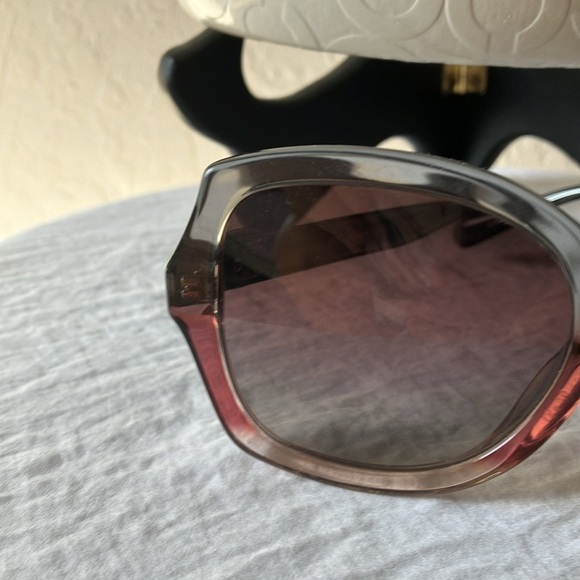 Coach: Gray Horse & Carriage (L1147) Burgundy Gradient Sunglasses with case main image 14